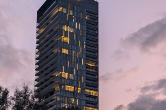 Το κτίριο κατοικιών Ritz-Carlton Residences στη Λεμεσό