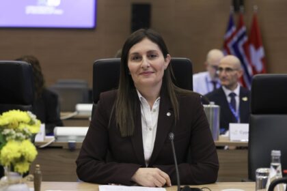 Η υφυπουργός Ναυτιλίας Μαρίνα Χατζημανώλη