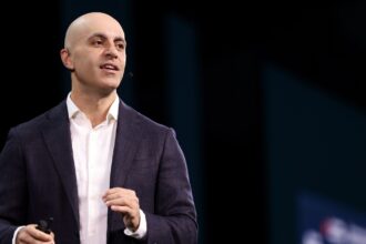Ο συνιδρυτής και CEO της Databricks Ali Ghodsi στο Data+AI Summit 2026
