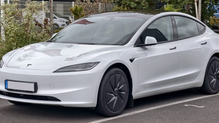 Αυτοκίνητο Tesla Model 3