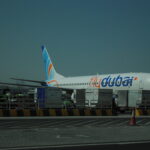 Αεροσκάφος της Flydubai στο αεροδρόμιο του Ντουμπάι, φωτογραφία του 2024