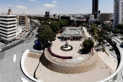 Το Δημαρχείο Λευκωσίας στην Πλατεία Ελευθερίας