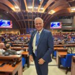Ο Νίκος Τορναρίτης σε συνεδρία κοινοβουλευτικής συνέλευσης