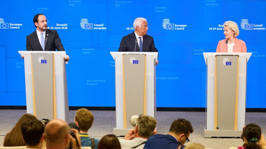 Νίκος Χριστοδουλίδης, Αντόνιο Κόστα και Ούρσουλα φον ντερ Λάιεν στις Βρυξέλλες, 18 Ιουνίου 2026. Φωτογραφία αρχείου.