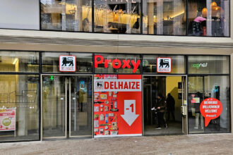 Κατάστημα Delhaize Proxy στην πλατεία Hamilius του Λουξεμβούργου