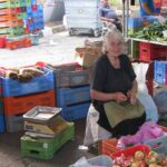 Πάγκος με φρούτα και λαχανικά σε αγορά στη Λευκωσία