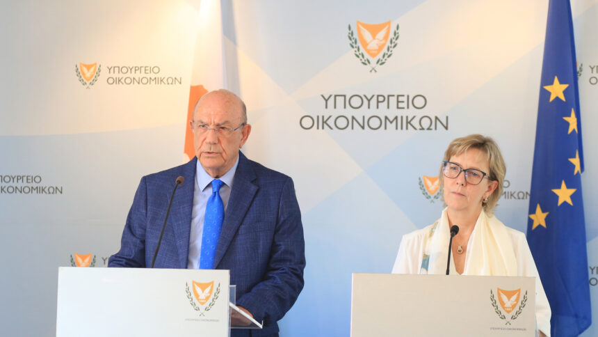Μάκης Κεραυνός και Μαρία Λουίς Αλμπουκέρκε στη Λευκωσία