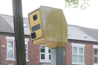 Κάμερα ταχύτητας στο Long Eaton της Αγγλίας στις 15 Μαΐου 2026