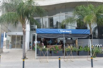 Το True Heart Café στη Λευκωσία, όπου φιλοξενείται το Exinity Training Hub