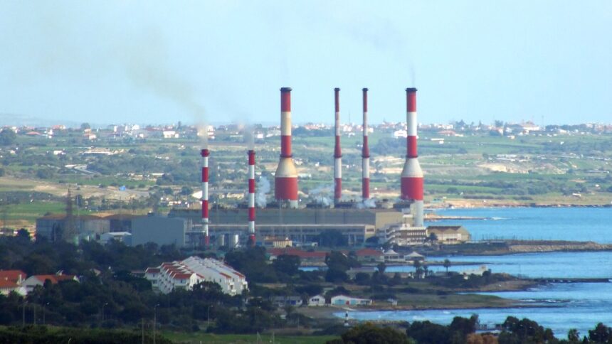 Ο ηλεκτροπαραγωγός σταθμός Δεκέλειας στην Κύπρο