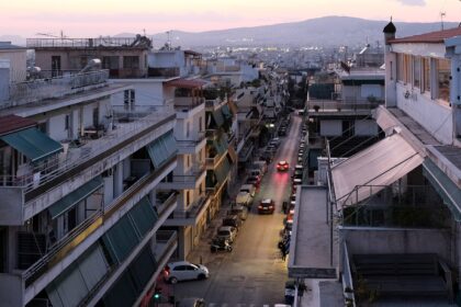 Κατοικίες και πολυκατοικίες στο Θησείο της Αθήνας