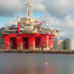 Η πλωτή γεωτρητική μονάδα Transocean Barents, που χρησιμοποιήθηκε στη γεώτρηση Cronos-2, σε φωτογραφία αρχείου από τη Νορβηγία