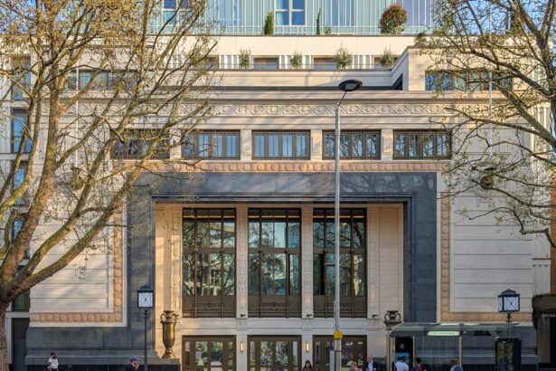 Το κτίριο κατοικιών στη θέση του πρώην Odeon στο Kensington
