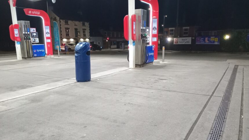 Αντλίες καυσίμων σε βρετανικό πρατήριο στο Worcester