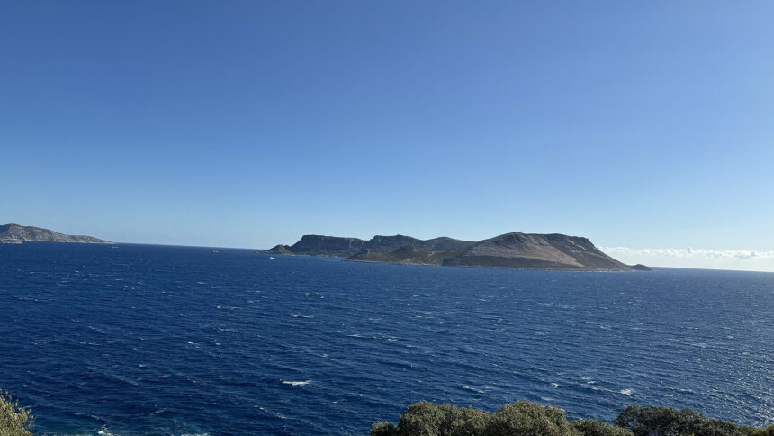 Το Καστελλόριζο και η θαλάσσια περιοχή του σε φωτογραφία αρχείου