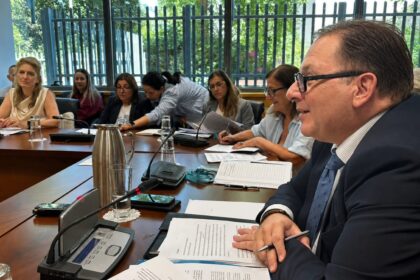 Συζήτηση στη Βουλή των Αντιπροσώπων, 2 Σεπτεμβρίου 2026. Φωτογραφία αρχείου από διαφορετική συνεδρία.