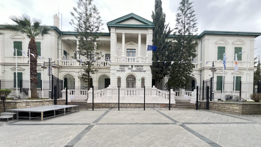 Το Διοικητήριο Λεμεσού στην οδό Ανεξαρτησίας