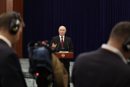 Ο Βλαντίμιρ Πούτιν σε συνέντευξη Τύπου