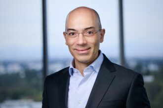 Βαρνάβας Νικολάου, PwC Κύπρου