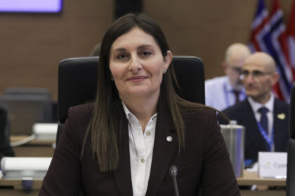 Η υφυπουργός Ναυτιλίας Μαρίνα Χατζημανώλη σε συνάντηση υπουργών ναυτιλίας, 29 Απριλίου 2026.