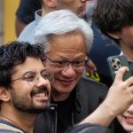 Ο επικεφαλής της Nvidia Τζένσεν Χουάνγκ με φοιτητές στο Πανεπιστήμιο Στάνφορντ, 30 Απριλίου 2026