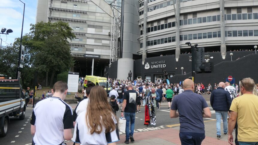 Φίλαθλοι στο St James’ Park του Νιούκαστλ, Αύγουστος 2026