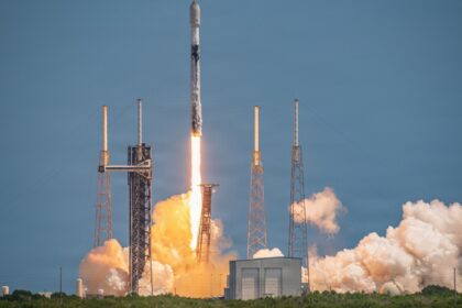 Εκτόξευση πυραύλου Falcon 9 για την αποστολή Starlink 10-19