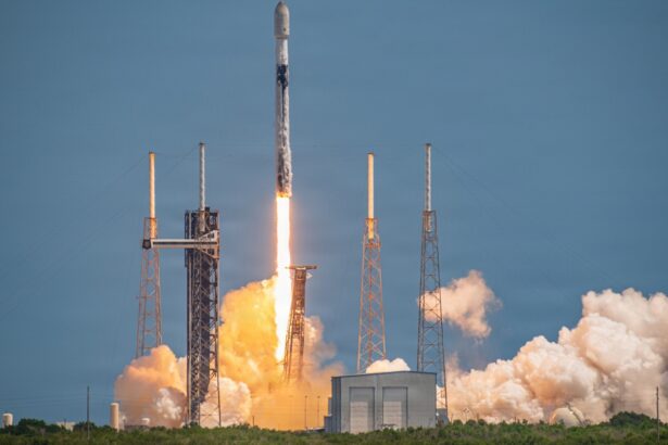Εκτόξευση πυραύλου Falcon 9 για την αποστολή Starlink 10-19