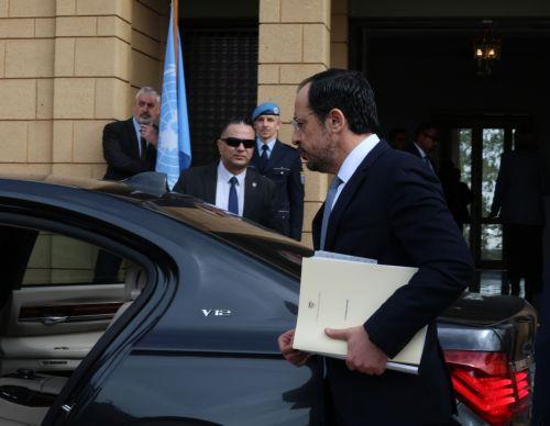 Μεταβαίνω με πολύ καλή θέληση, είπε ο ΠτΔ για συνάντηση με Τ/κ ηγέτη Μεταβαίνω με πολύ καλή θέληση, είπε ο ΠτΔ για συνάντηση με Τ/κ ηγέτη