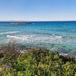 Η παραλία και η θάλασσα στον Πρωταρά της Κύπρου